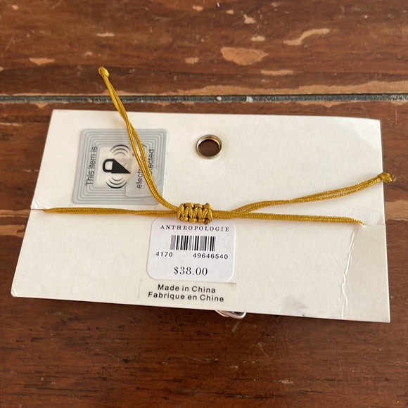 Anthropologie flower bracelet - Picture 2 of 3